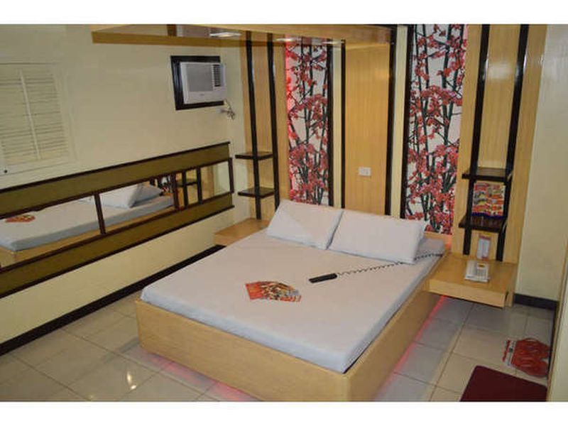 Hotel Sogo Edsa Caloocan Exterior foto